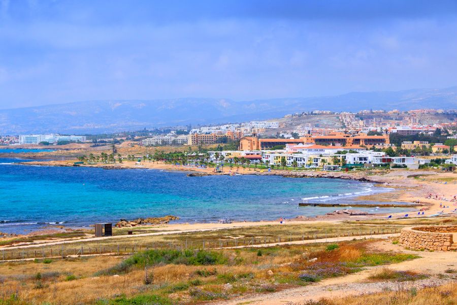 A Smart Guide to Renting a Car at Paphos International Airport for Travellers